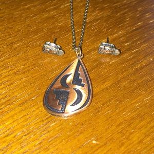 western style necklace with owl earrings